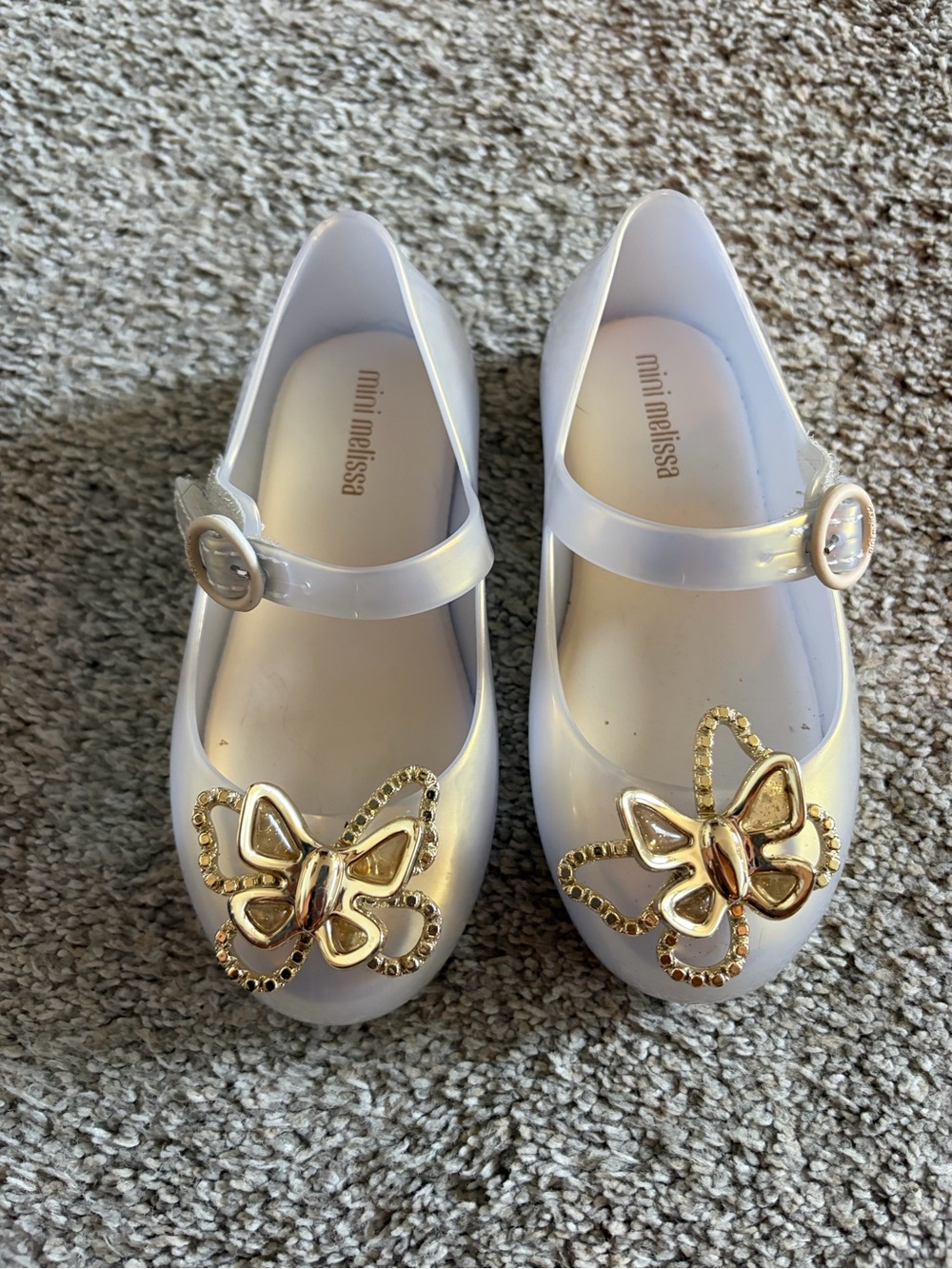 Melissa White Girls' Mary Jane Jelly Shoes with Gold Butterfly Accent